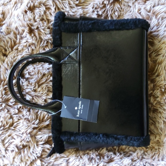 KATE SPADE💥New💥Faux Shearling Black Tote - Picture 6 of 12